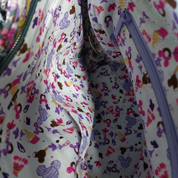 Vera Bradley Disney Glenna Mickey's Sweet Treats NWT